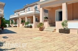 Lorenzo Villas in Fira, Sandorini, Cyclades Islands