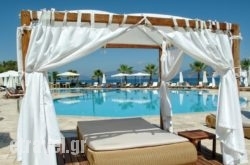 Ionian Emerald Resort in kamari, Sandorini, Cyclades Islands