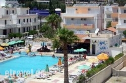 Peters Kool Pool in Alinda, Leros, Dodekanessos Islands