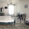 Adonis_best deals_Hotel_Cyclades Islands_Paros_Naousa