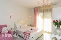 Golden Blue Studios in kamari, Sandorini, Cyclades Islands