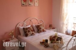 Lucia Studios in Katapola, Amorgos, Cyclades Islands