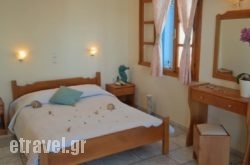 Karabatsis Studios in Agios Prokopios, Naxos, Cyclades Islands