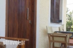 Villa Park Holiday Rooms in  Astros, Arcadia, Peloponesse