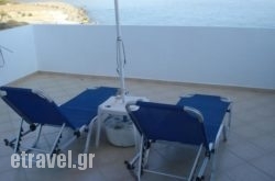 Paralia Rooms in Naousa, Paros, Cyclades Islands