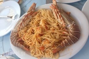 O Karavidas_food_in_Restaurant___Nea Ionia