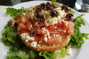 Simple_food_in_Restaurant___Thessaloniki