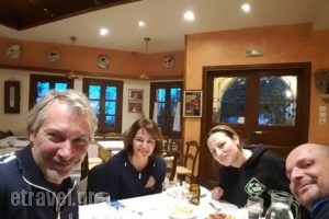 Aleka's_food_in_Restaurant___Tsagkarada