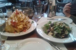 TGI Fridays_food_in_Caf? and Bar___