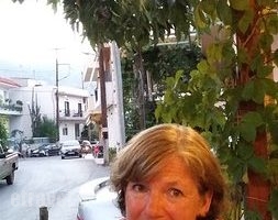 Milos_food_in_Restaurant___Malia