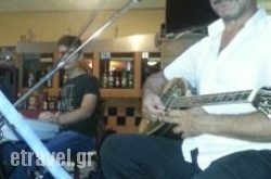 Dionysos Music Restaurant in Stalos, Chania, Crete