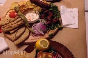 Sousouro_food_in_Restaurant___Kavala