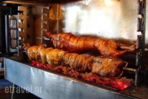 Spitiko_food_in_Restaurant___Agia Paraskevi