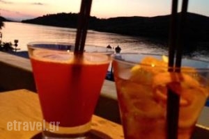 Botzi Cafe_food_in_Caf? and Bar___Vourkari