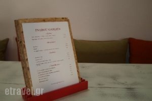 Psarou Garden_food_in_Restaurant___Psarrou