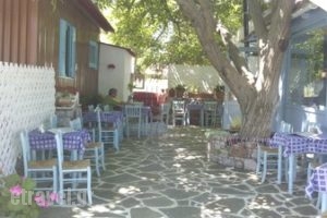 Ouzeri Taverna Karydia_food_in_Restaurant___