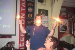 Legends_food_in_Caf? and Bar___