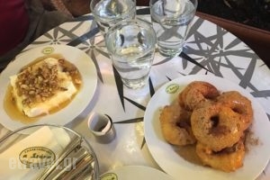 Stani_food_in_Restaurant___