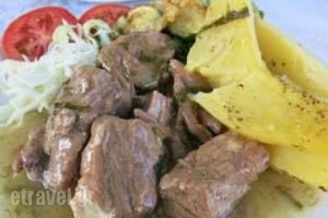 Horiatiko_food_in_Restaurant___Agia Marina