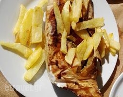 Brizoloberdemeta_food_in_Restaurant___Lavrio