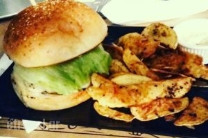 KAiTAS_food_in_Restaurant___Pounta