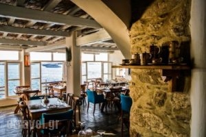Kastro's_food_in_Restaurant___Mikonos