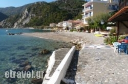 Kosmos Tavern in Adelianos Kampos, Rethymnon, Crete