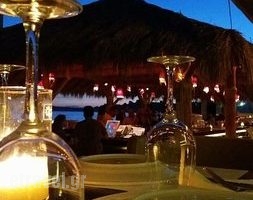 La Banane_food_in_Restaurant___Voula