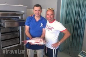 Bonatsa_food_in_Restaurant___Platis Gialos