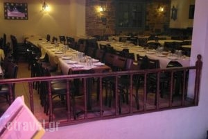 Diplochordo Live_food_in_Restaurant___Athina