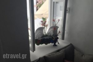 Lucky Fish_food_in_Restaurant___Mikonos