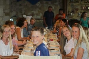 Nemo_food_in_Restaurant___Platanias