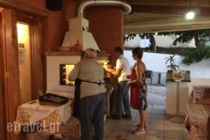 Mezedomageia_food_in_Restaurant___