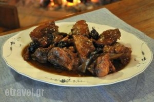 Petrini Gonia_food_in_Restaurant___Livadero