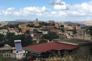 Kourtsa_food_in_Restaurant___Vafes