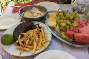 Ta Skalakia_food_in_Restaurant___Athina