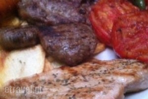 Aliko_food_in_Restaurant___