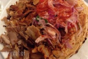 Bairaktaris_food_in_Restaurant___