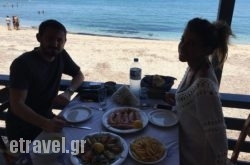 Taverna M’anaveis in Poros, Kefalonia, Ionian Islands