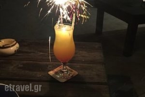 Bar & Grill The Coconut Sissi_food_in_Caf? and Bar___Sisi