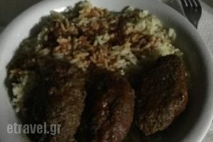 Hippocampus Club_food_in_Restaurant___Mikri Vigla