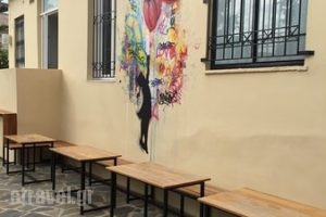 Villa des Arts_food_in_Caf? and Bar___Chania