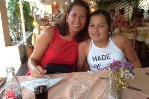 Moukas_food_in_Restaurant___Gouvia