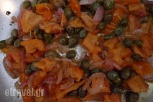 Pirounaki_food_in_Caf? and Bar___Anafi