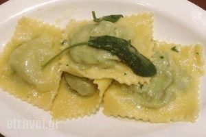 Melanzana_food_in_Restaurant___Chersonisos