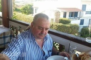 Taverna George_food_in_Restaurant___Gazi