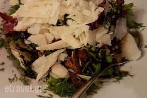 Regal_food_in_Caf? and Bar___