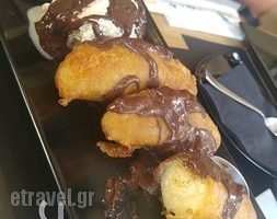 Sushi Rolls_food_in_Restaurant___Pireas