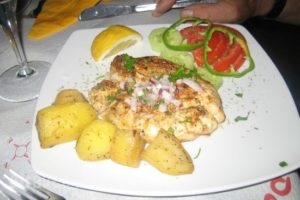 Tavern Pepper_food_in_Restaurant___Planos