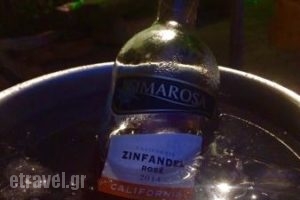 The Apple_food_in_Restaurant___